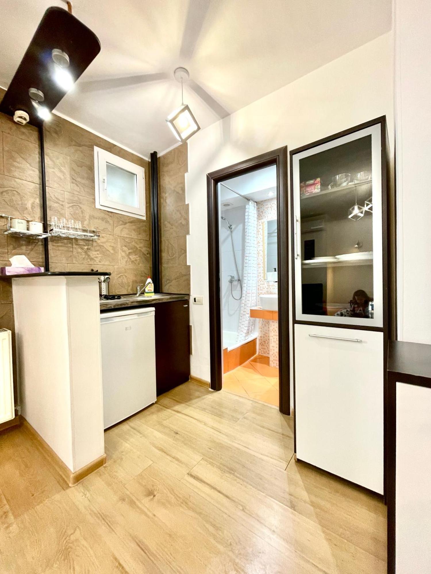 Alegro Studio Apartment Bukarest Exterior foto